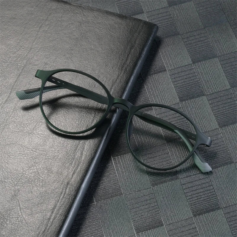 Nuevas gafas ultraligeras TR90 de aleación de titanio y goma para miopía, gafas graduadas redondas retro para hombres y mujeres.