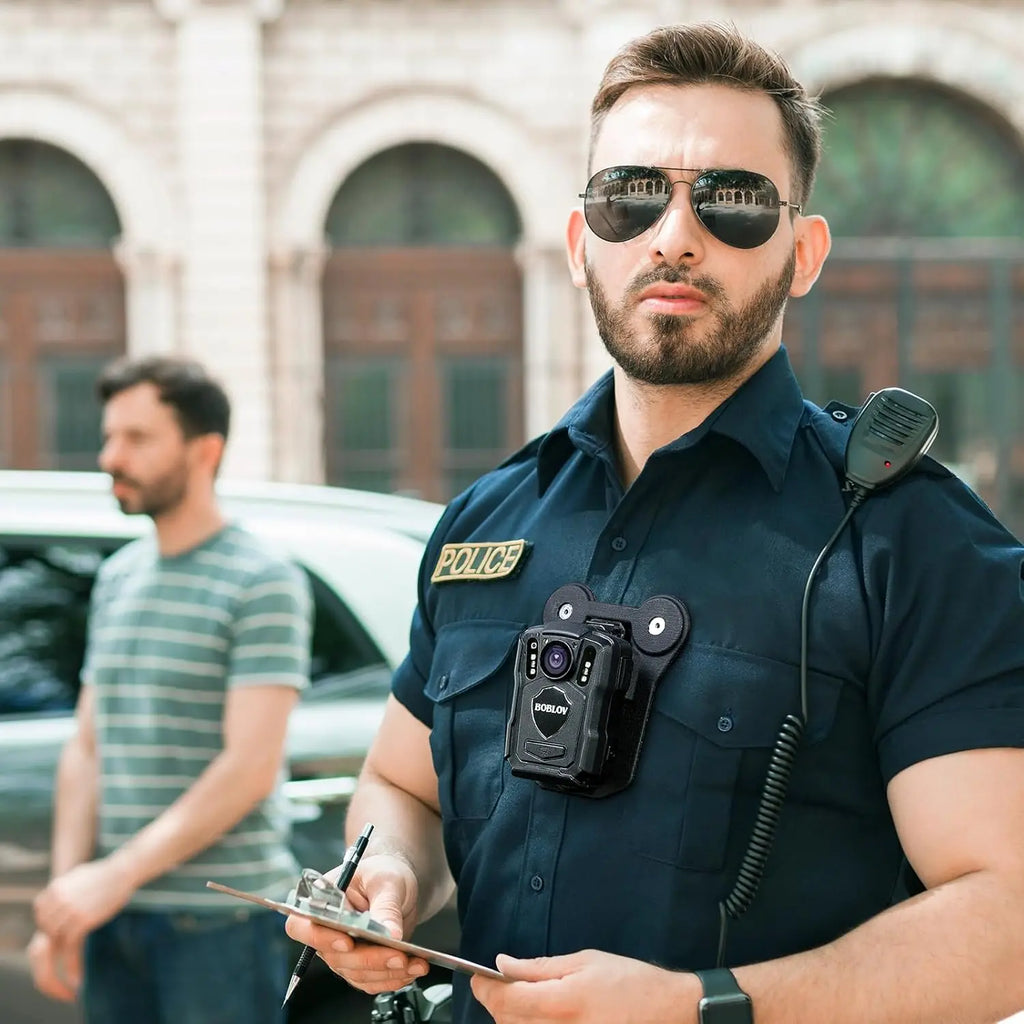 Cámara corporal. Mini cámara KJ21 M5 N9 B4K5.  Clip trasero de succión magnética. Contiene imanes en el interior y el exterior. Fuerte succión.